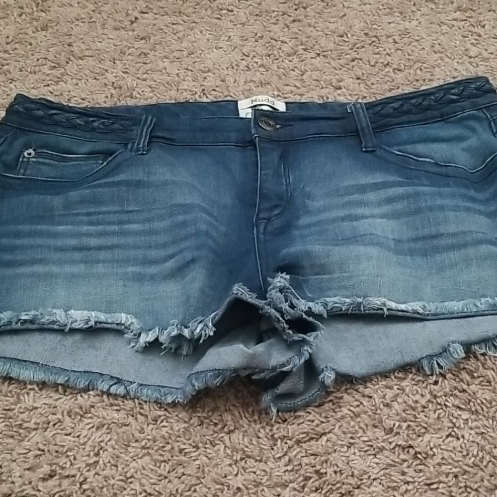 Short's
